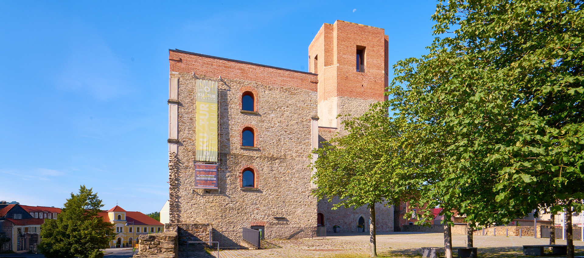 Kulturzentrum Großenhain  Kulturzentrum Großenhain Straßenansicht